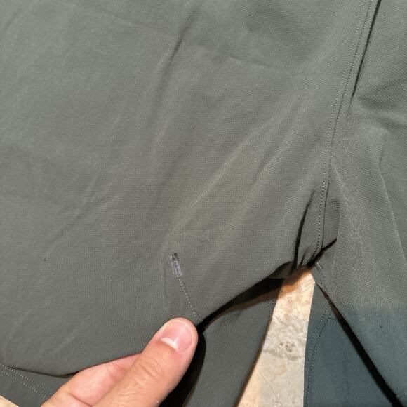 Lululemon Shorts Mens Small Green License To Train 7” Mesh Performance Running - Picture 11 of 13